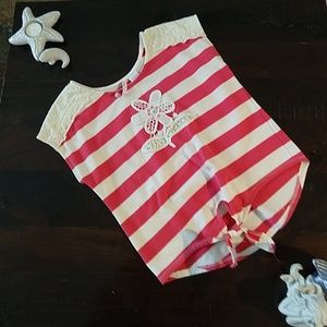 A cute striped flower shirt